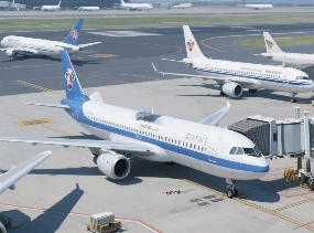 国际空运超长货物运输方案:6米钢管如何3天到欧美?(图2) 国际空运